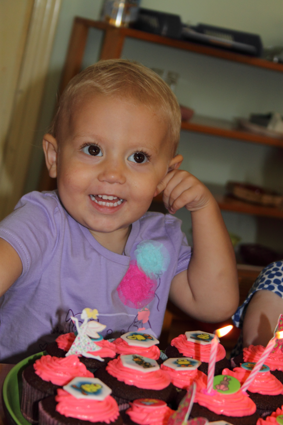 Pink Cup Cakes Rule OK